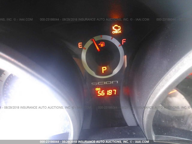 JTKJF5C71C3035036 - 2012 TOYOTA SCION TC 银色 照片 7