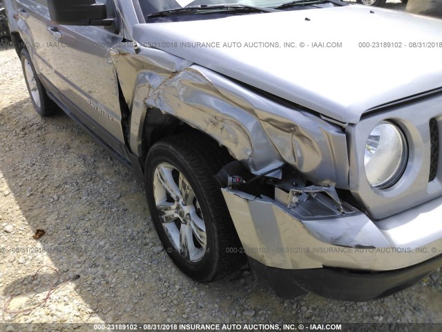 1C4NJPFA7GD812684 - 2016 JEEP PATRIOT LATITUDE SILVER photo 6