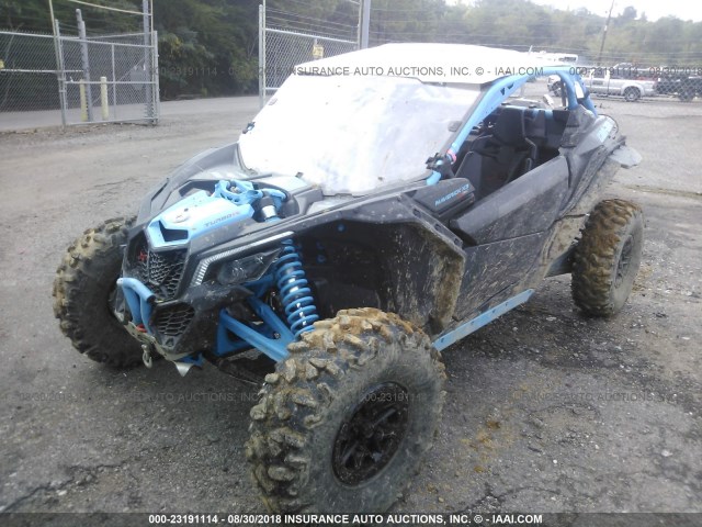 3JBVVAW45JK001374 - 2018 CAN-AM MAVERICK X3 X RC TURBO R BLUE photo 2