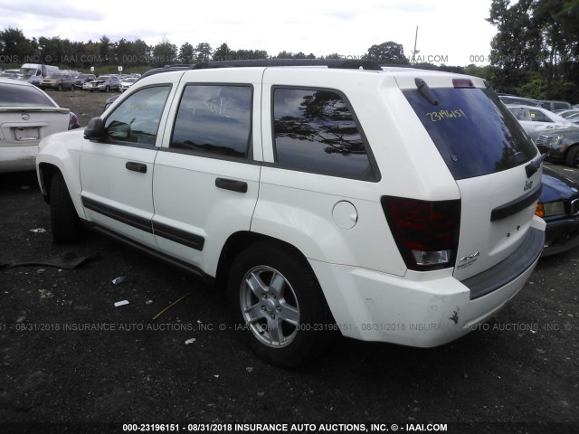 1J4GR48K25C672739 - 2005 JEEP GRAND CHEROKEE LAREDO/COLUMBIA/FREEDOM 白色 照片 3