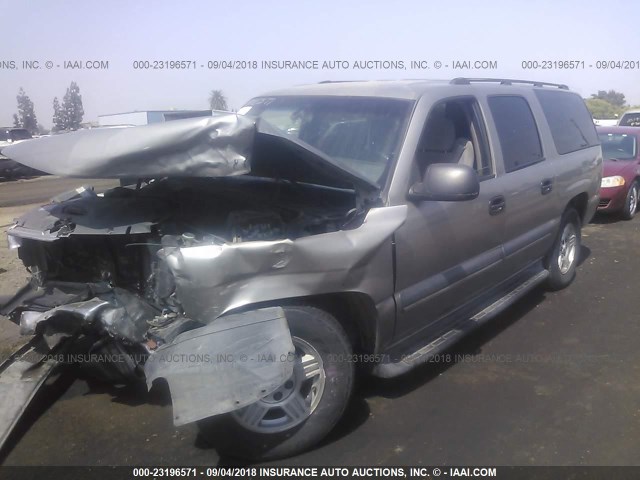 1GNEC16T53R281188 - 2003 CHEVROLET SUBURBAN C1500 GRAY photo 2