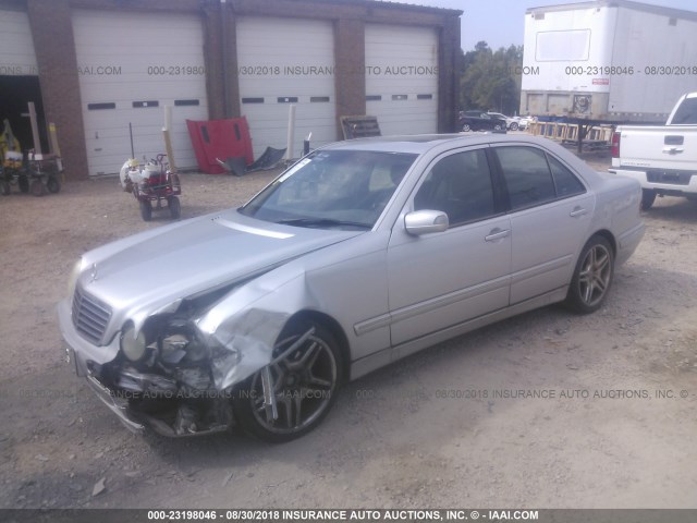 WDBJF65J51B200478 - 2001 MERCEDES-BENZ E 320 SILVER photo 2