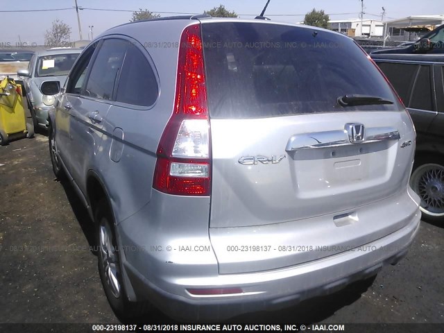 5J6RE4H7XBL047825 - 2011 HONDA CR-V EXL SILVER photo 3