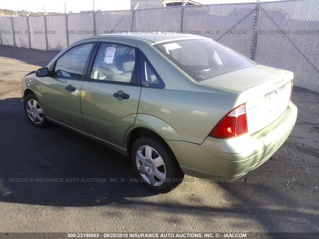 1FAFP34N87W171668 - 2007 FORD FOCUS ZX4/S/SE/SES GREEN photo 3