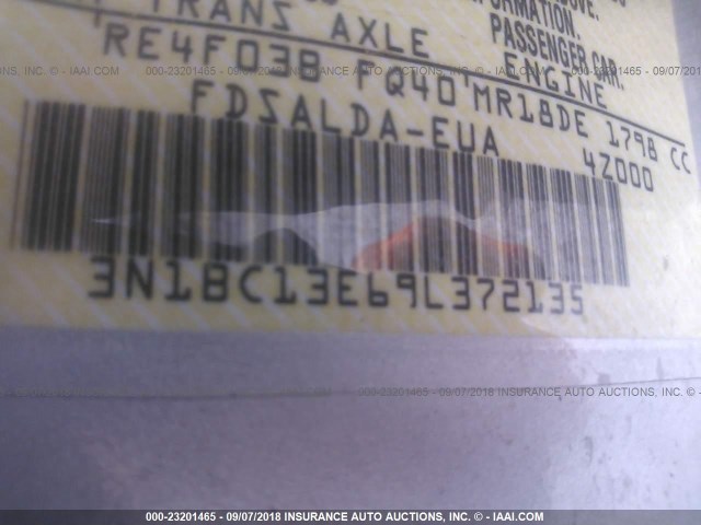 3N1BC13E69L372135 - 2009 NISSAN VERSA S/SL SILVER photo 9