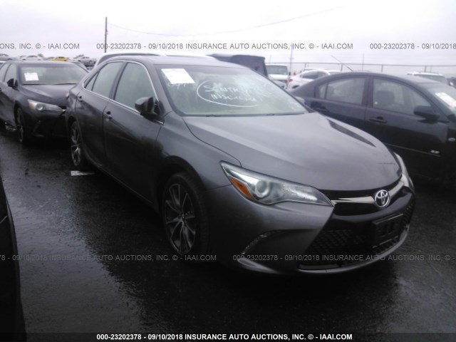 4T1BF1FK9FU062385 - 2015 TOYOTA CAMRY LE/XLE/SE/XSE TAN photo 1