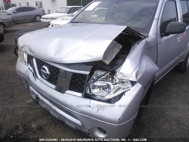 5N1AR18U56C604668 - 2006 NISSAN PATHFINDER LE/SE/XE SILVER photo 6