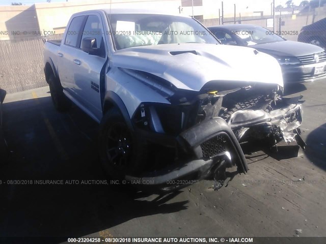 1C6RR7YTXJS235992 - 2018 RAM 1500 REBEL ვერცხლისფერი ფოტო 1