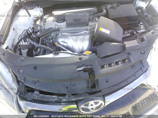 4T1BF1FKXGU119176 - 2016 TOYOTA CAMRY LE/XLE/SE/XSE WHITE photo 10