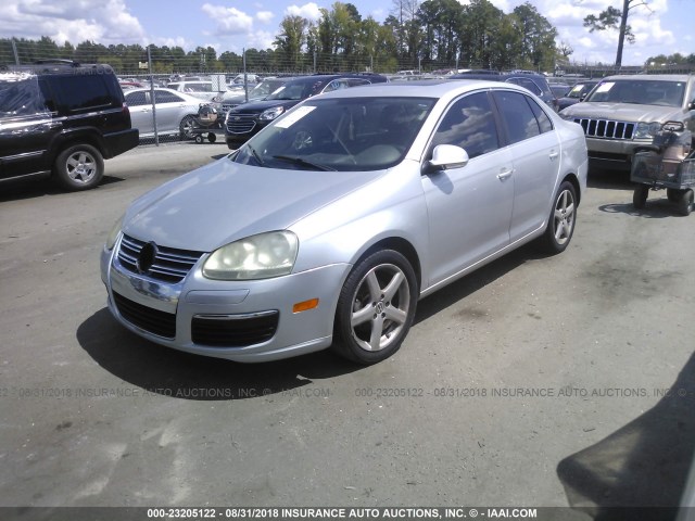 3VWRM71K99M139958 - 2009 VOLKSWAGEN JETTA SE/SEL SILVER photo 2