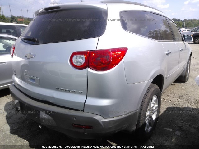 1GNLVFED8AJ244334 - 2010 CHEVROLET TRAVERSE LT SILVER photo 4