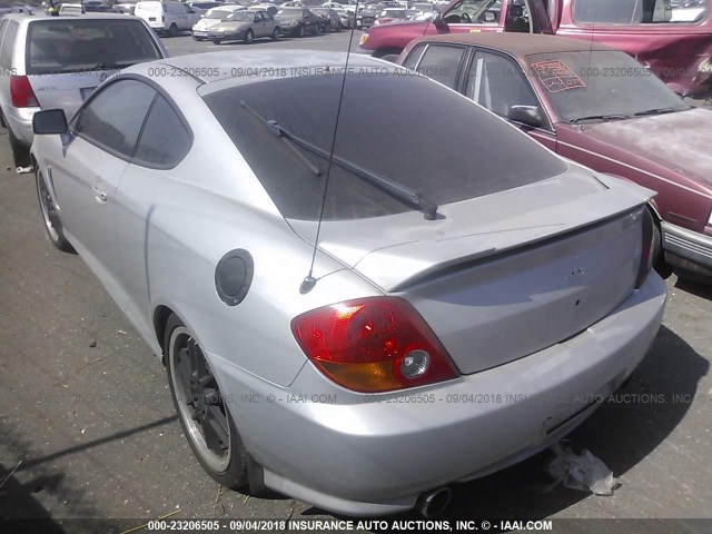 KMHHM65D63U074148 - 2003 HYUNDAI TIBURON SILVER photo 3