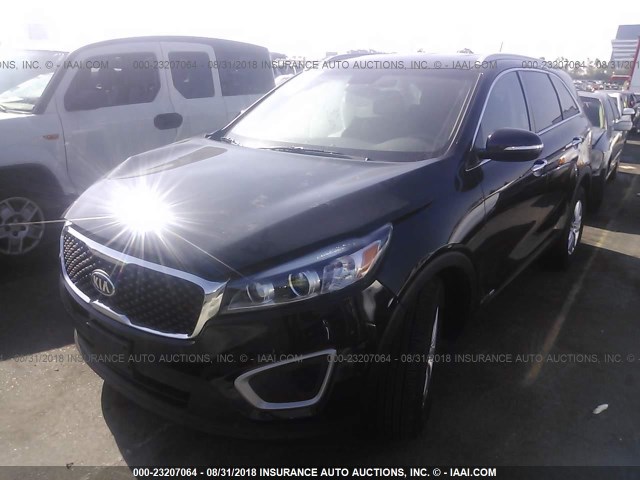 5XYPGDA55JG367015 - 2018 KIA SORENTO LX/L BLACK photo 2