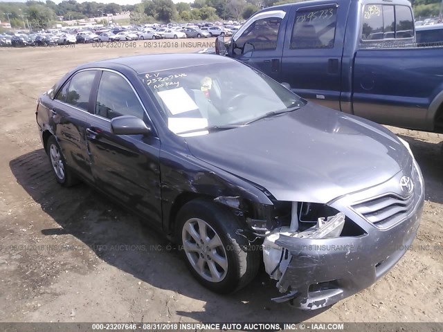 4T4BF3EK7BR189522 - 2011 TOYOTA CAMRY SE/LE/XLE GRAY photo 1