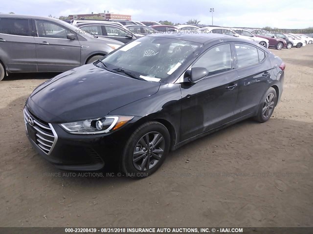 5NPD84LF8HH001557 - 2017 HYUNDAI ELANTRA SE/VALUE/LIMITED BLACK photo 2