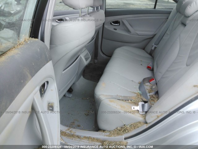 4T1BF3EK0BU708369 - 2011 TOYOTA CAMRY SE/LE/XLE 银色 照片 8