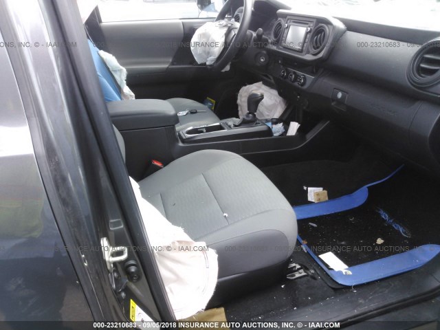 5TFRX5GNXGX066767 - 2016 TOYOTA TACOMA ACCESS CAB/SR/SR5 GRAY photo 5