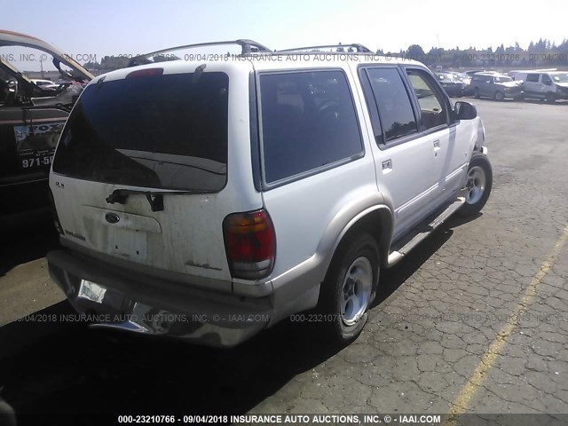 1FMZU84P4YZA55684 - 2000 FORD EXPLORER EDDIE BAUER WHITE photo 4