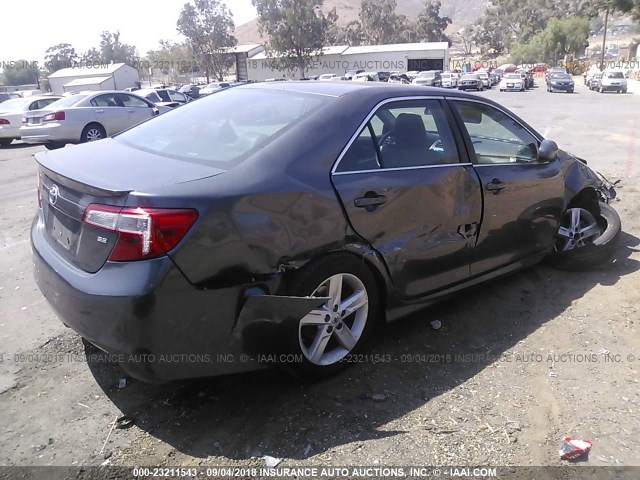 4T1BF1FK8EU458452 - 2014 TOYOTA CAMRY L/SE/LE/XLE ნაცრისფერი ფოტო 4