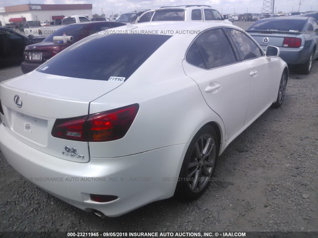 JTHBK262282073263 - 2008 LEXUS IS 250 WHITE photo 4