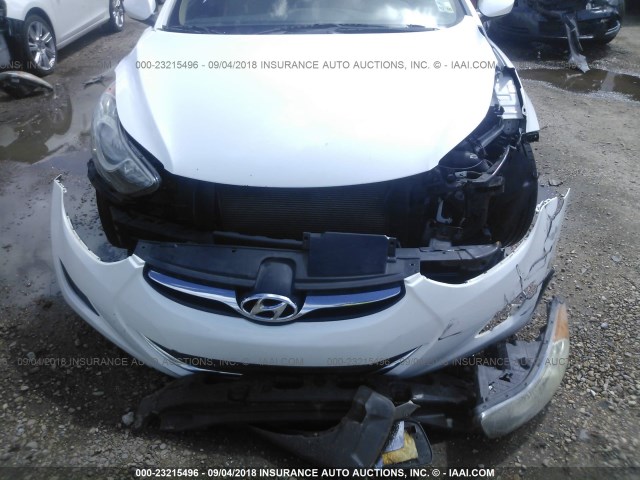 5NPDH4AE9BH005733 - 2011 HYUNDAI ELANTRA GLS/LIMITED WHITE photo 6