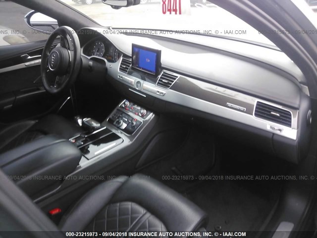 WAUD2AFD0EN005234 - 2014 AUDI S8 QUATTRO GRAY photo 5