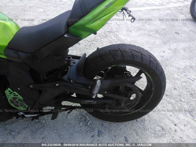 JKAEXEF19GDA29608 - 2016 KAWASAKI EX650 F GREEN photo 6