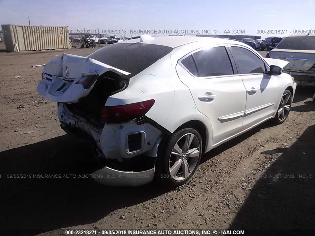 19VDE1F71FE004242 - 2015 ACURA ILX 20 TECH WHITE photo 4