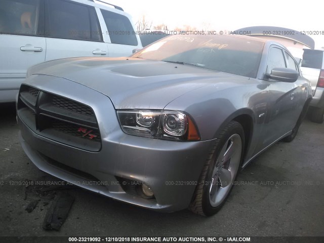 2C3CDXCT9DH717616 - 2013 DODGE CHARGER R/T SILVER photo 2