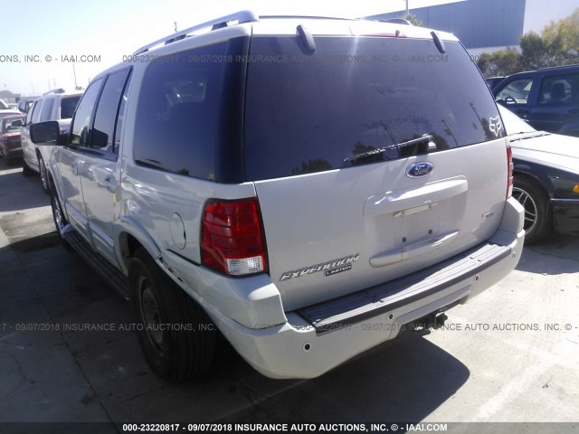 1FMFU20546LA22639 - 2006 FORD EXPEDITION LIMITED WHITE photo 3