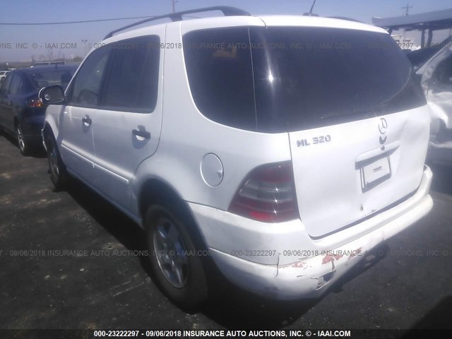 4JGAB54EX1A241914 - 2001 MERCEDES-BENZ ML 320 WHITE photo 3