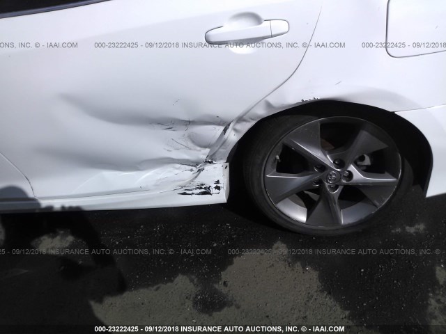 4T1BF1FK3EU770596 - 2014 TOYOTA CAMRY L/SE/LE/XLE 白色 照片 6