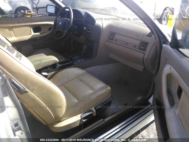 WBABJ833XXEM23026 - 1999 BMW 323 IC AUTOMATIC WHITE photo 5