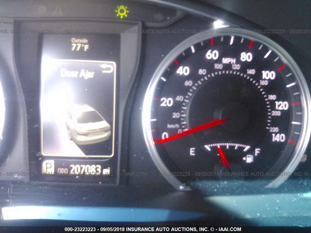 4T1BF1FK4GU132635 - 2016 TOYOTA CAMRY LE/XLE/SE/XSE WHITE photo 7