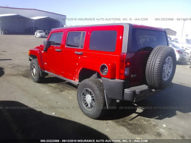 5GTDN13E278228697 - 2007 HUMMER H3 RED photo 3