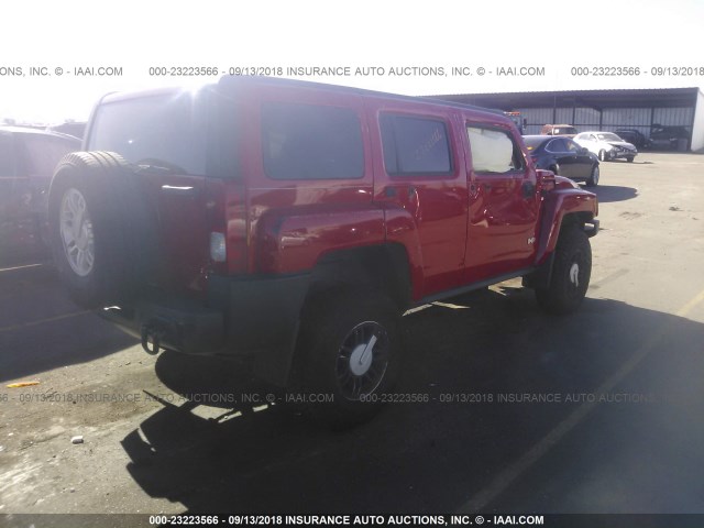 5GTDN13E278228697 - 2007 HUMMER H3 RED photo 4