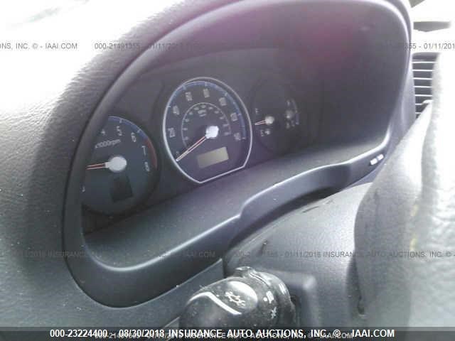 5NMSG13D97H104652 - 2007 HYUNDAI SANTA FE GLS SILVER photo 7