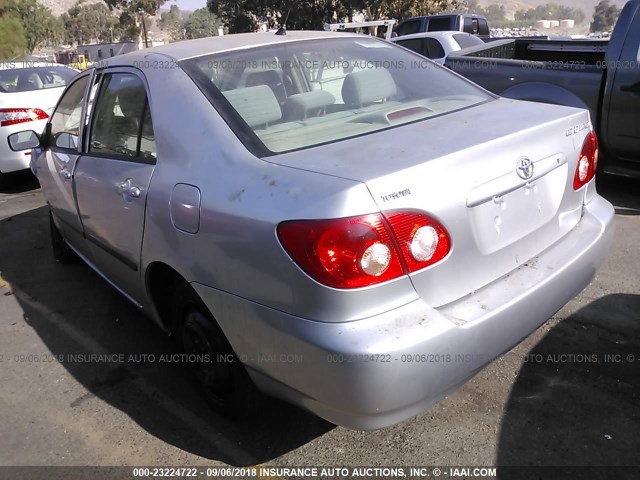 JTDBR32E070102336 - 2007 TOYOTA COROLLA CE/LE/S SILVER photo 3