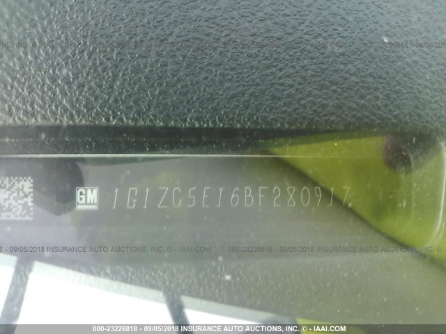 1G1ZC5E16BF280917 - 2011 CHEVROLET MALIBU 1LT WHITE photo 9