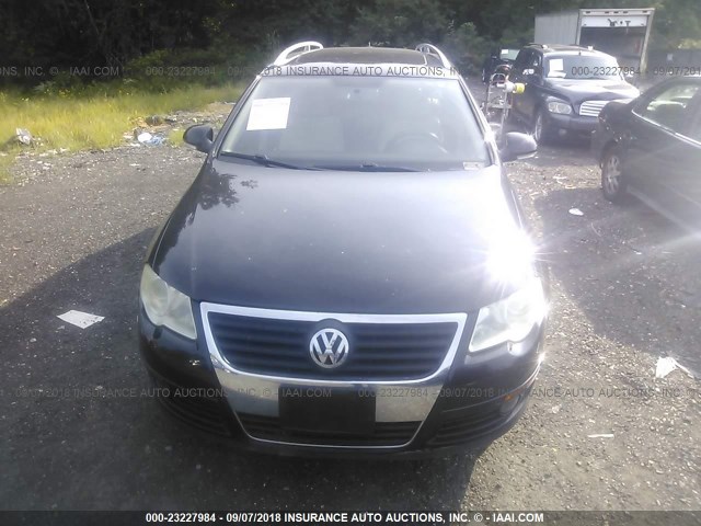 WVWXK7AN5AE026903 - 2010 VOLKSWAGEN PASSAT KOMFORT BLACK photo 6