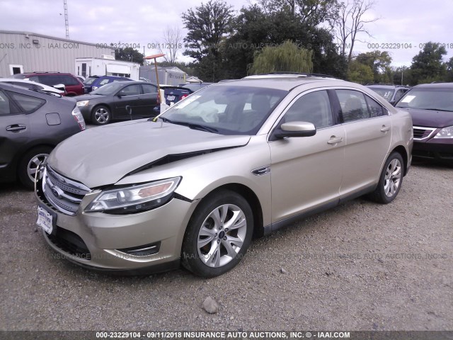 1FAHP2EW9BG182384 - 2011 FORD TAURUS SEL GOLD photo 2