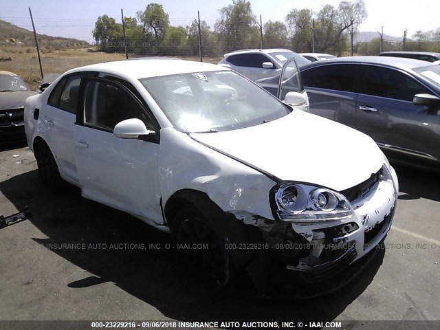 3VWAZ7AJ7AM073419 - 2010 VOLKSWAGEN JETTA LIMITED WHITE photo 1