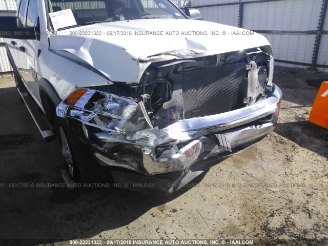 3C6UR5CL8HG538132 - 2017 RAM 2500 ST WHITE photo 6