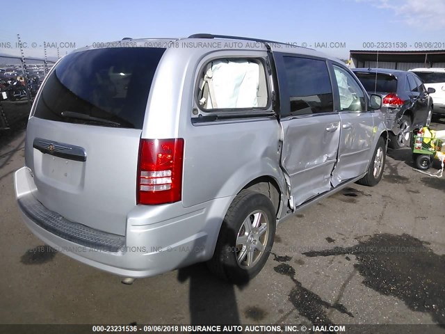2A8HR54P38R121631 - 2008 CHRYSLER TOWN & COUNTRY TOURING SILVER photo 4