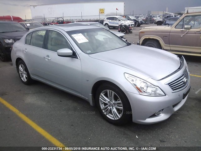 JN1CV6AR4FM523606 - 2015 INFINITI Q40 SILVER photo 1