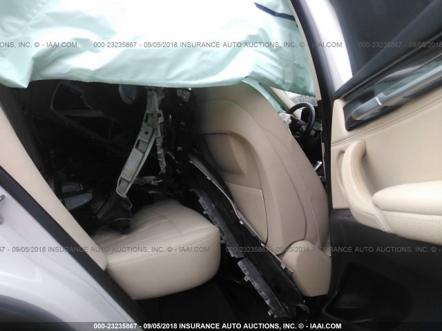 5UXKR2C53G0R70287 - 2016 BMW X5 SDRIVE35I WHITE photo 8