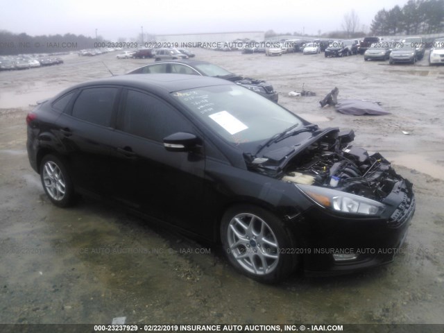 1FADP3F21FL349513 - 2015 FORD FOCUS SE BLACK photo 1