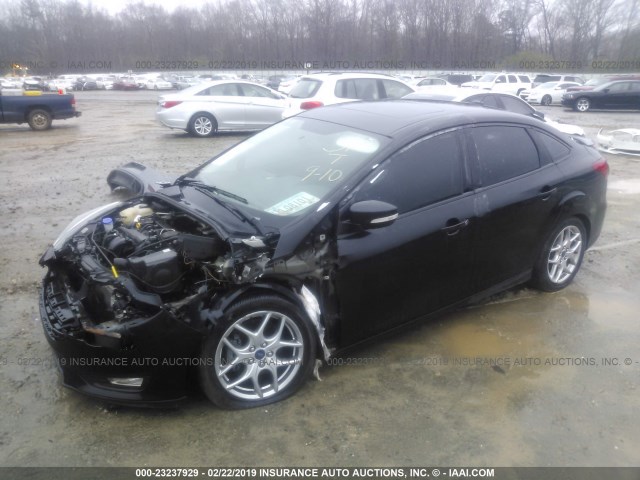 1FADP3F21FL349513 - 2015 FORD FOCUS SE BLACK photo 2