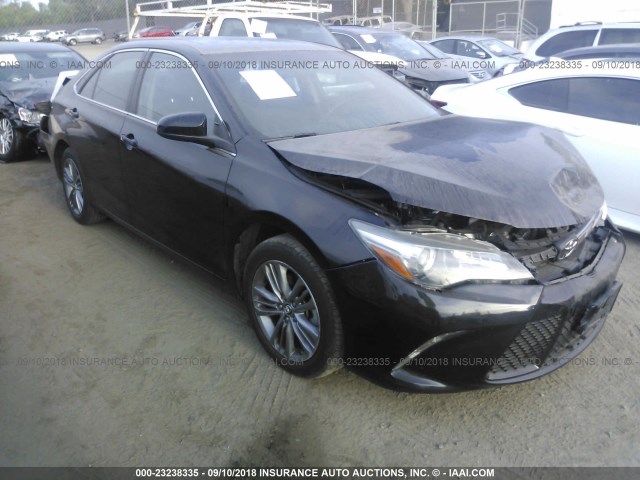 4T1BF1FK6GU160050 - 2016 TOYOTA CAMRY LE/XLE/SE/XSE BLACK photo 1