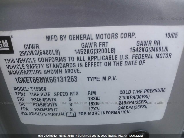 1GKET66MX66131263 - 2006 GMC ENVOY DENALI XL SILVER photo 9